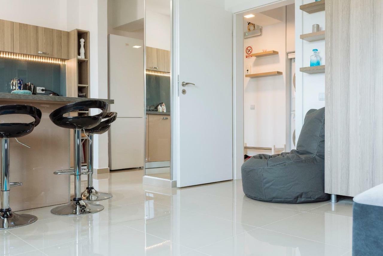 Appartement Luxury Flat 9 Near Metro à Bucarest Extérieur photo