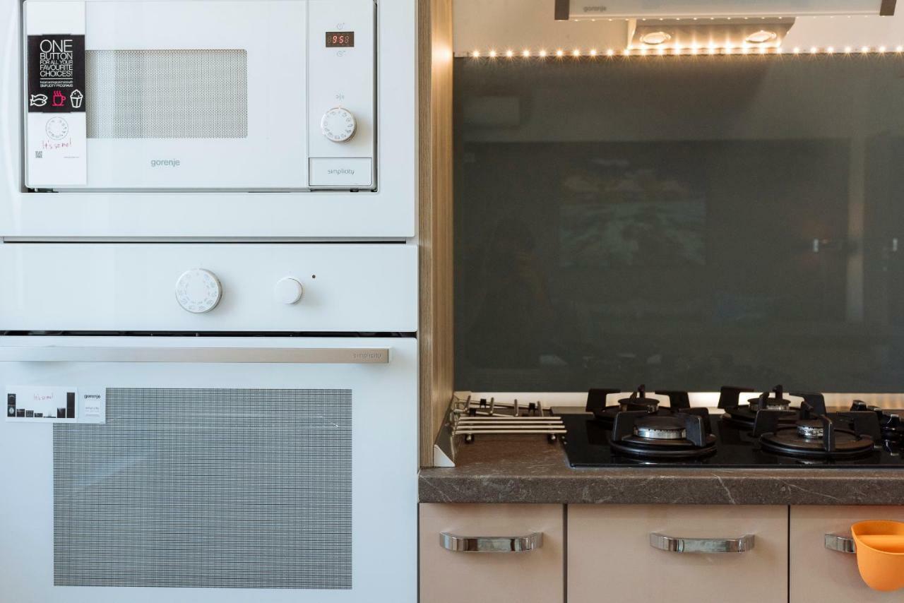 Appartement Luxury Flat 9 Near Metro à Bucarest Extérieur photo